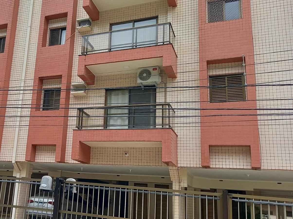 Apartamento Climatizado A 150 Metros Da Praia Ubatuba Εξωτερικό φωτογραφία